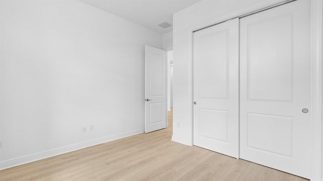 5468 Hutchinson Way, Westlake, FL 33470
