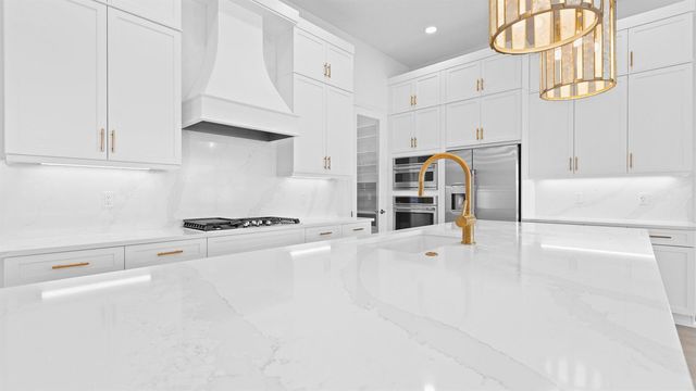 5468 Hutchinson Way, Westlake, FL 33470