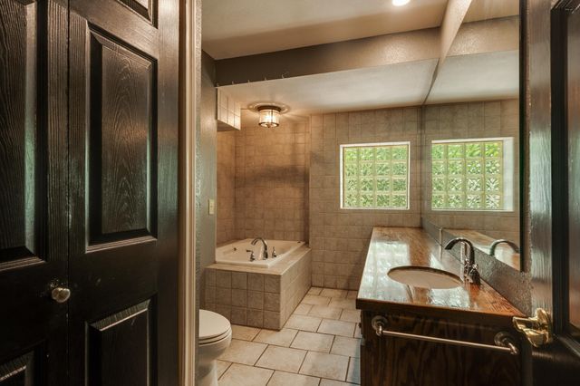 3004 SPEEDWAY AVENUE, Wichita Falls, TX 76308