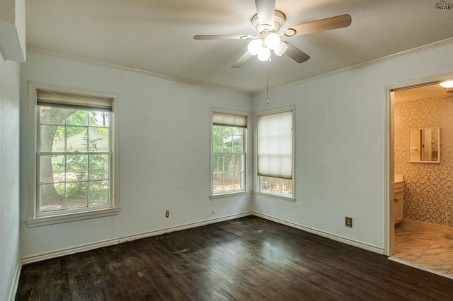 3004 SPEEDWAY AVENUE, Wichita Falls, TX 76308