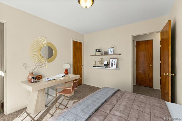 30639 Florence Street, Garden City, MI 48135