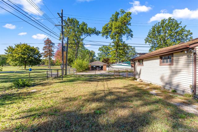 30639 Florence Street, Garden City, MI 48135