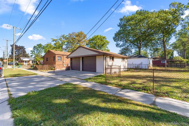 30639 Florence Street, Garden City, MI 48135