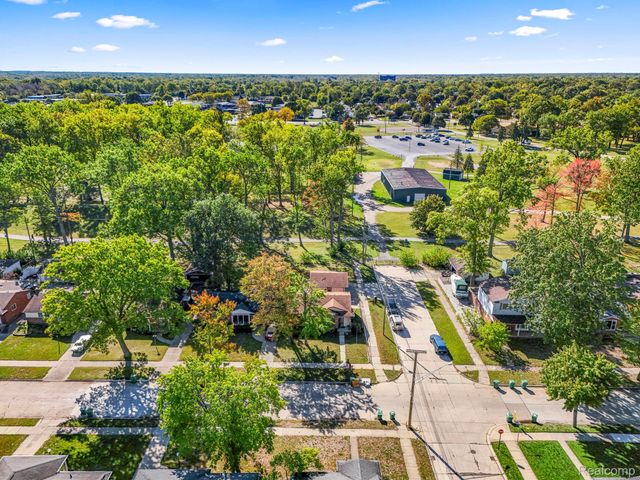 30639 Florence Street, Garden City, MI 48135