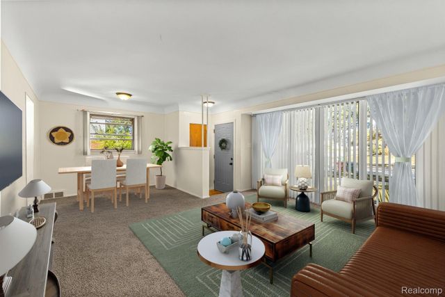 30639 Florence Street, Garden City, MI 48135