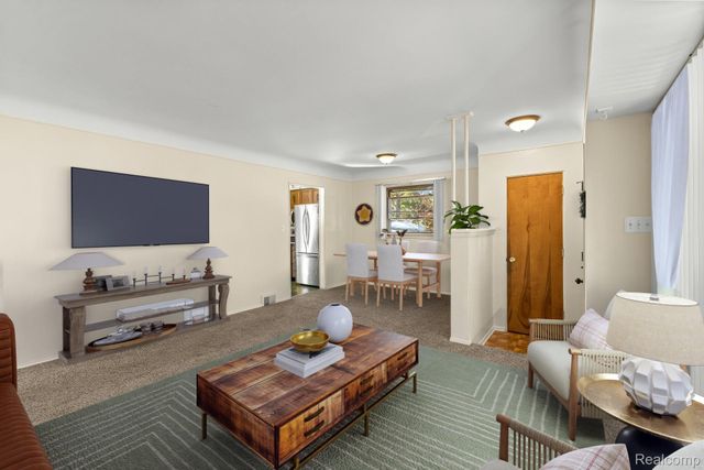 30639 Florence Street, Garden City, MI 48135