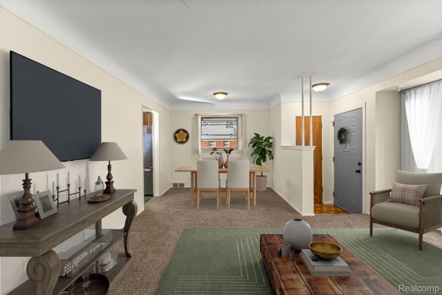 30639 Florence Street, Garden City, MI 48135