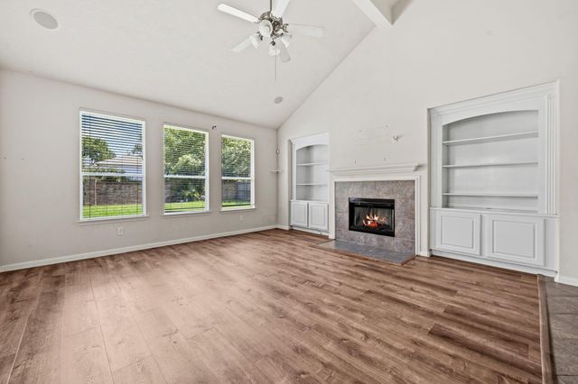 15214 Sky Brook Lane, Houston, TX 77044