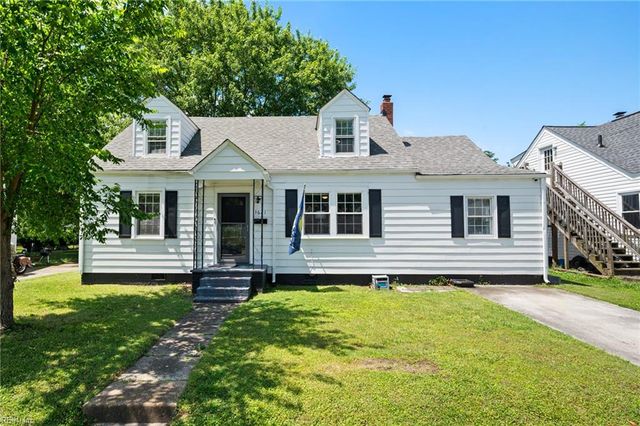 3621 S Warwick CIR, Norfolk, VA 23513