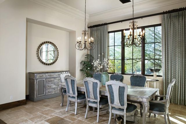 19481 N 98th Place, Scottsdale, AZ 85255