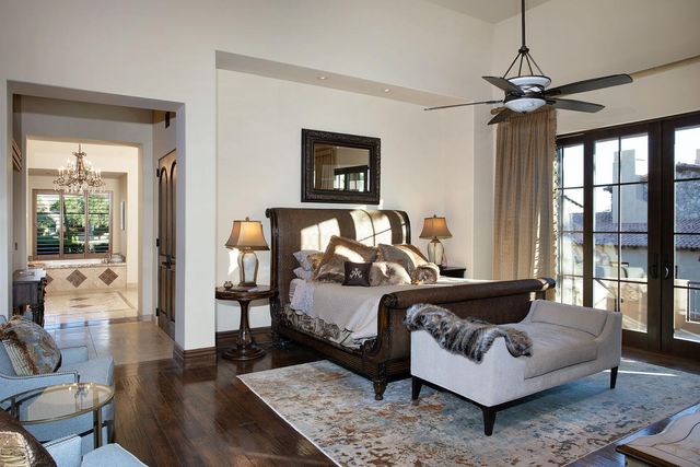 19481 N 98th Place, Scottsdale, AZ 85255