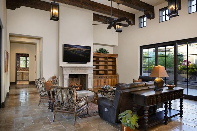 19481 N 98th Place, Scottsdale, AZ 85255