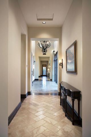 19481 N 98th Place, Scottsdale, AZ 85255