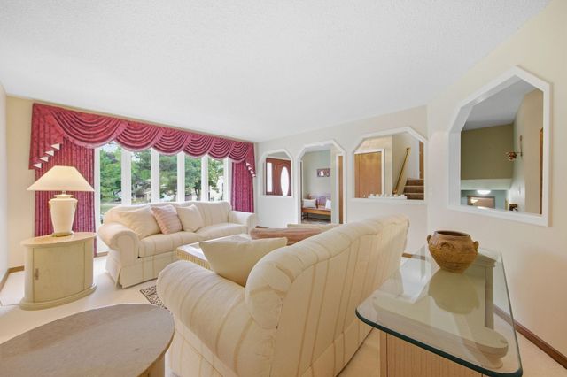 9235 Hyland Creek Road, Bloomington, MN 55437