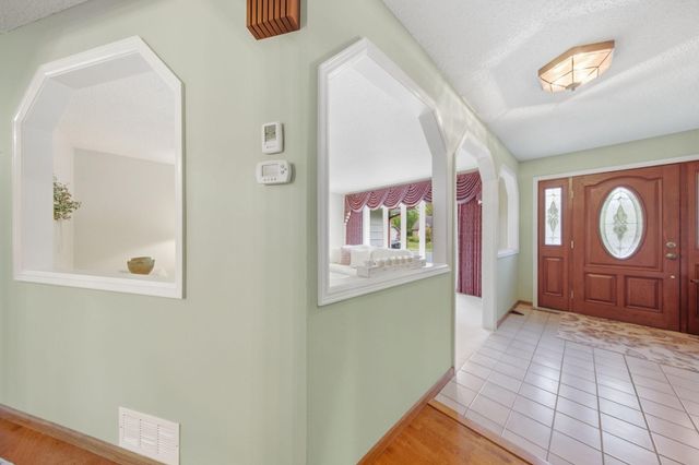 9235 Hyland Creek Road, Bloomington, MN 55437