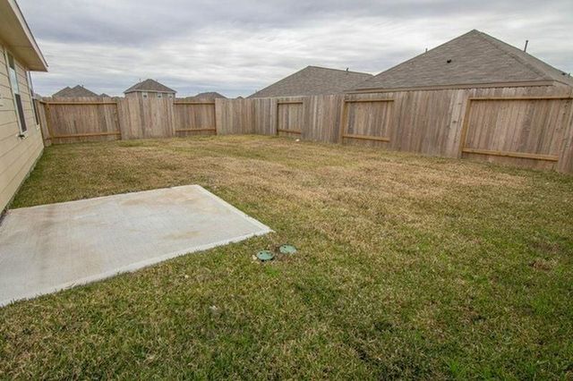 949 River Sage Court, La Marque, TX 77568