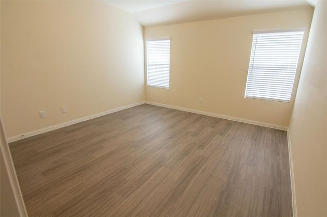 949 River Sage Court, La Marque, TX 77568
