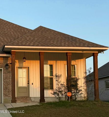 11416 Crystal Lake Drive, Gulfport, MS 39503