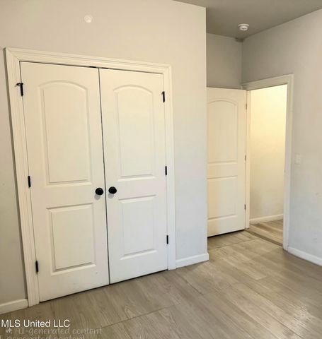 11416 Crystal Lake Drive, Gulfport, MS 39503