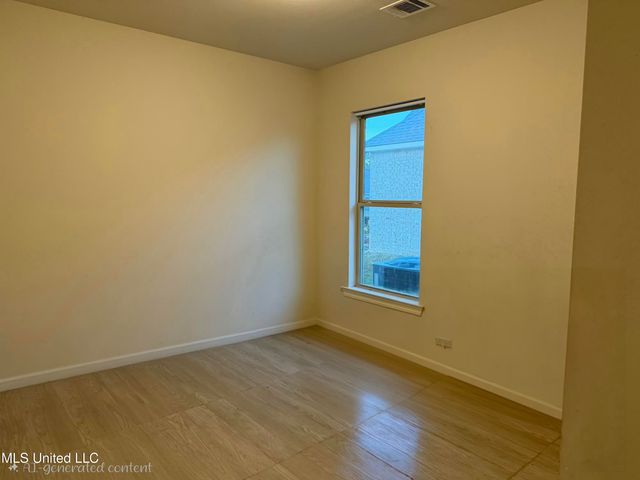 11416 Crystal Lake Drive, Gulfport, MS 39503