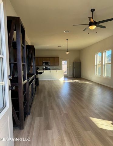 11416 Crystal Lake Drive, Gulfport, MS 39503