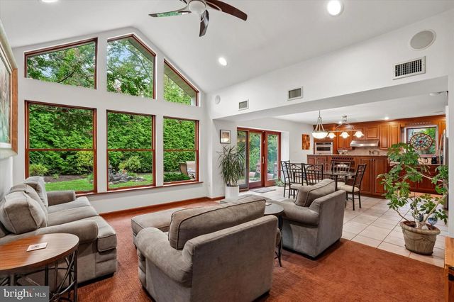 625 FOXCROFT RD, Elkins Park, PA 19027