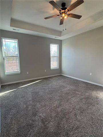 327 NE 51 Road, Warrensburg, MO 64093