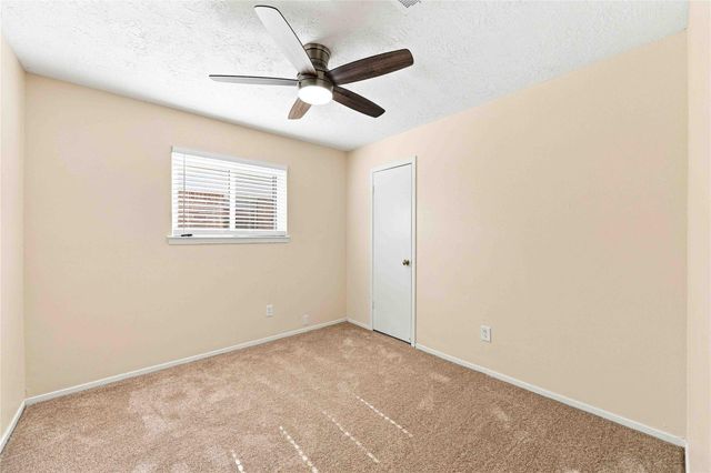 10127 Quiet Hill Road, La Porte, TX 77571