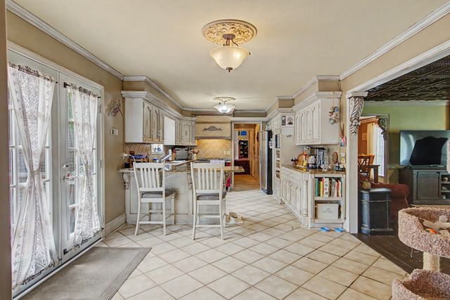 133 Baldridge Dr, Cottontown, TN 37048
