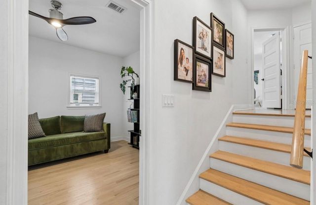 1820 1ST STREET N, St Petersburg, FL 33704