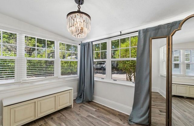 1820 1ST STREET N, St Petersburg, FL 33704