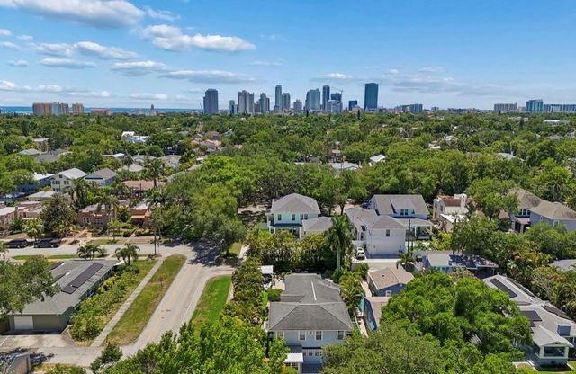 1820 1ST STREET N, St Petersburg, FL 33704