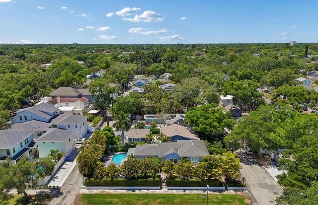 1820 1ST STREET N, St Petersburg, FL 33704