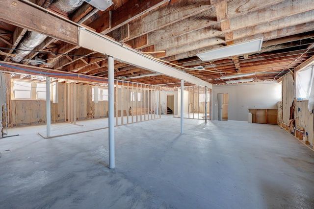 1020 E 12th Ave, Winfield, KS 67156