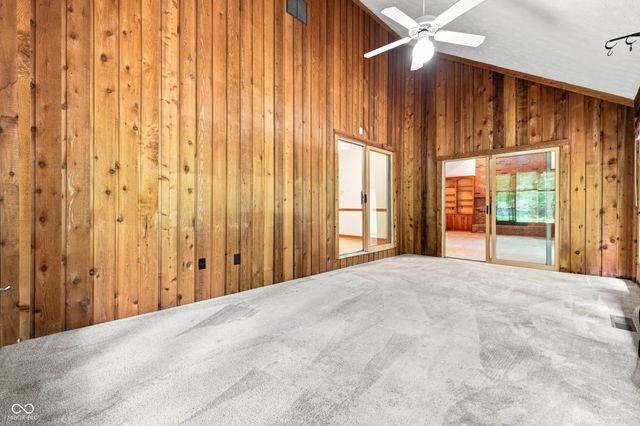 1239 S Peace Street, Greenfield, IN 46140