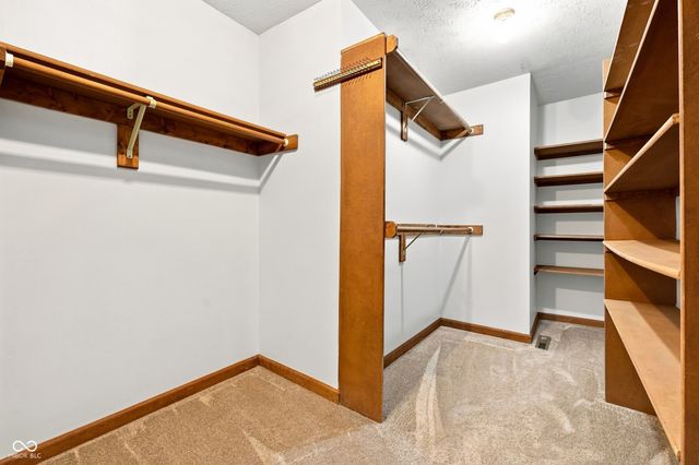1239 S Peace Street, Greenfield, IN 46140