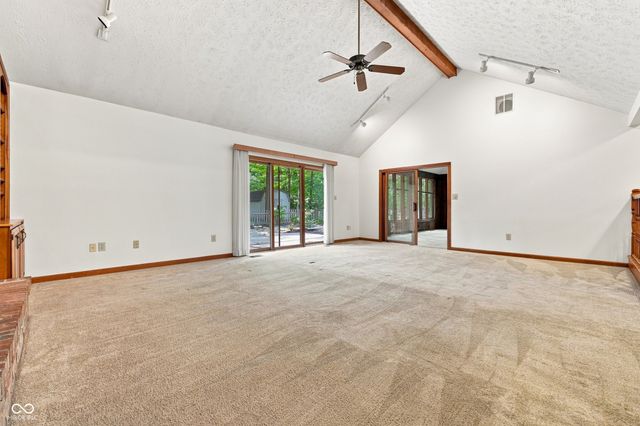 1239 S Peace Street, Greenfield, IN 46140