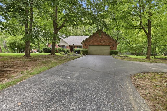 1239 S Peace Street, Greenfield, IN 46140