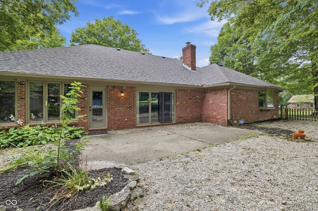1239 S Peace Street, Greenfield, IN 46140