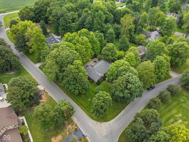 1239 S Peace Street, Greenfield, IN 46140