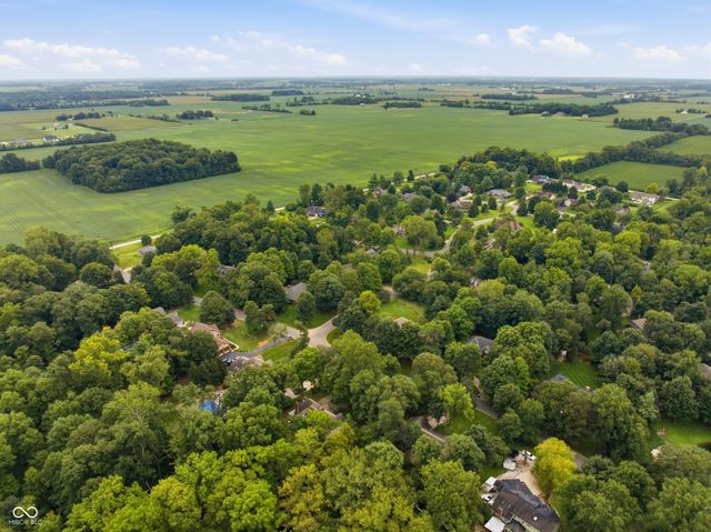 1239 S Peace Street, Greenfield, IN 46140