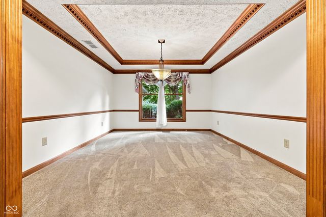 1239 S Peace Street, Greenfield, IN 46140