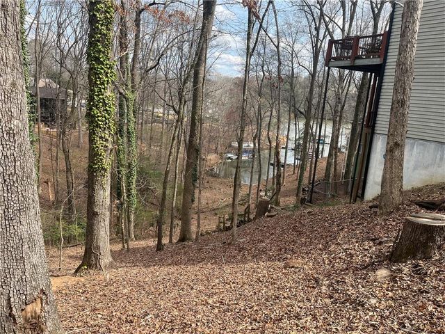 2545 Bridgewater Drive, Gainesville, GA 30506