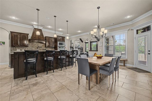 4951 Sagely Lane, Fayetteville, AR 72703