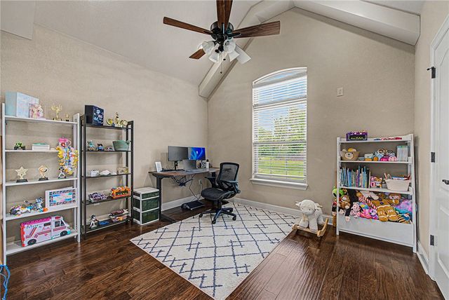 4951 Sagely Lane, Fayetteville, AR 72703