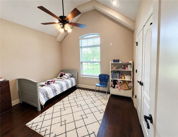 4951 Sagely Lane, Fayetteville, AR 72703