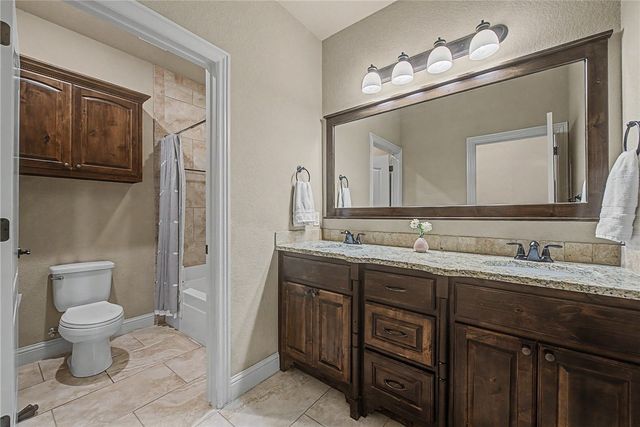 4951 Sagely Lane, Fayetteville, AR 72703