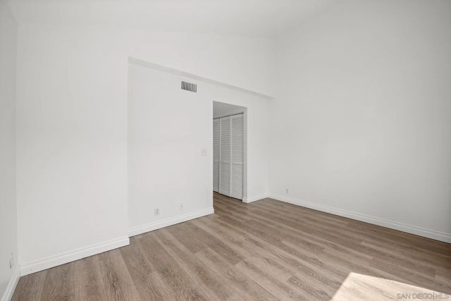 593 Parkview Dr, Lake Elsinore, CA 92530