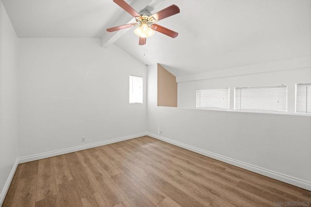 593 Parkview Dr, Lake Elsinore, CA 92530