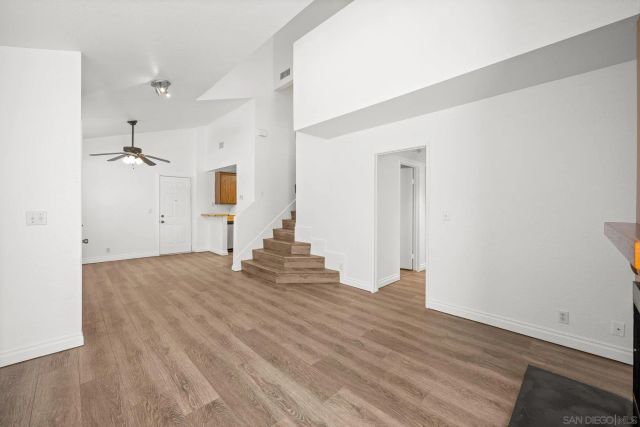 593 Parkview Dr, Lake Elsinore, CA 92530